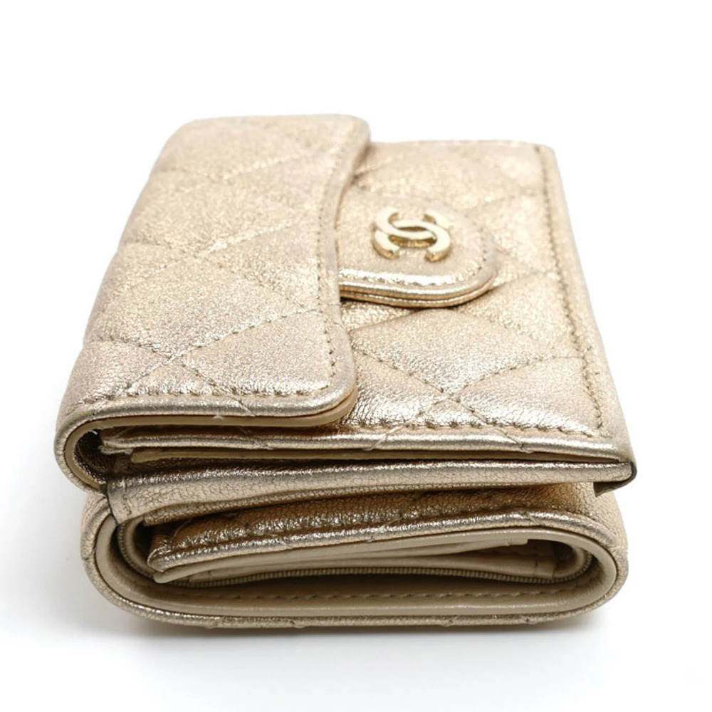 CHANEL Gold Wallet - Picture 3 of 10